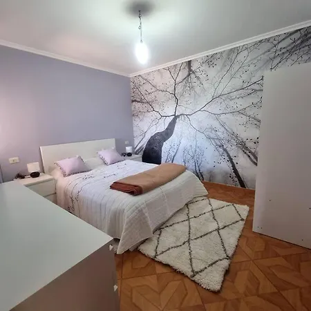 Casa En Chapela 雷东德拉