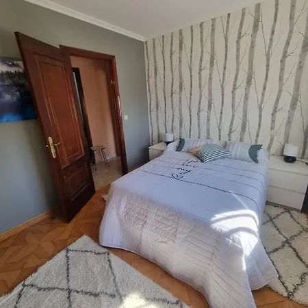 Casa En Chapela *